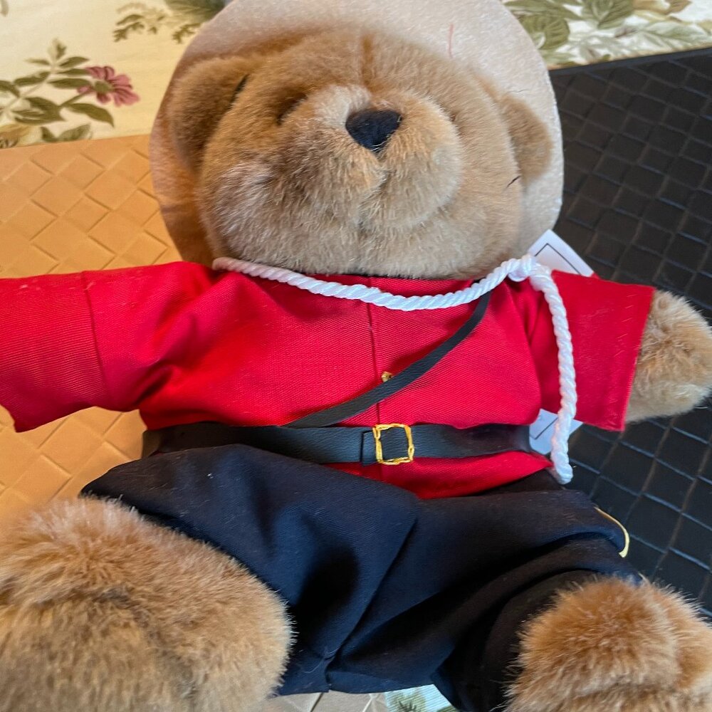 Royal Canadian Mounted Police Forget Me Not Teddy Stuffed Bear from Creature Com - Picture 7 of 7